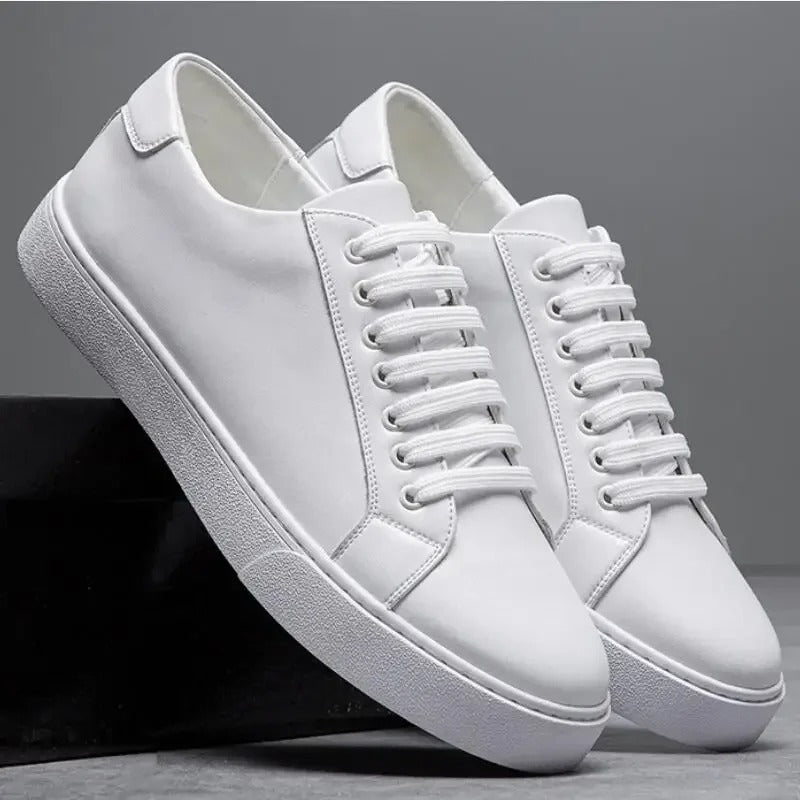 Kyle™ | Classic Leather Sneakers with a Luxurious Touch