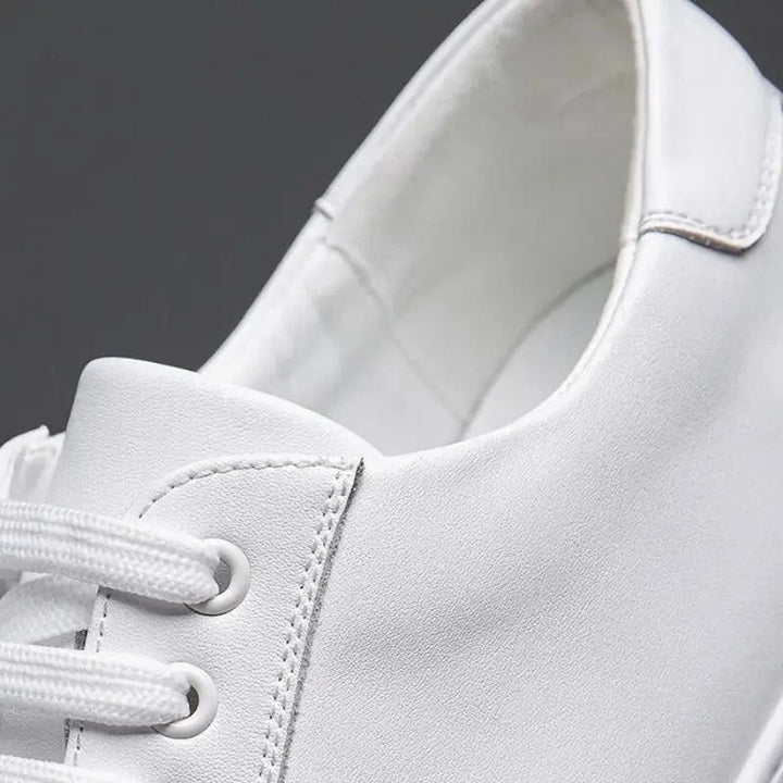 Kyle™ | Classic Leather Sneakers with a Luxurious Touch