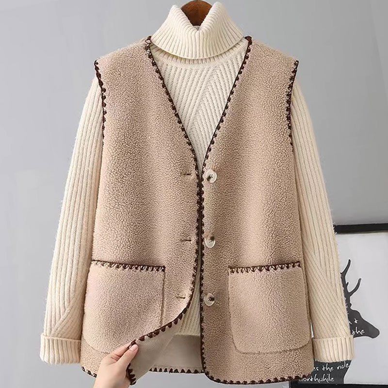 Blythe™ | Elegant Sherpa Vest for All Seasons